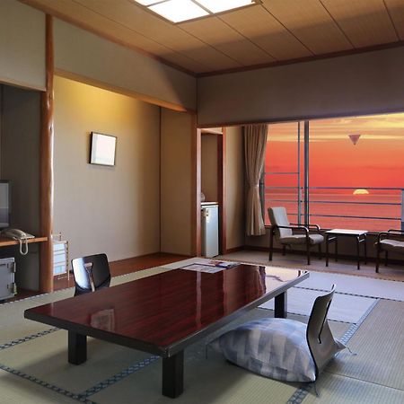 Unohama Onsen Royal Hotel Kobayashi Joetsu Bagian luar foto